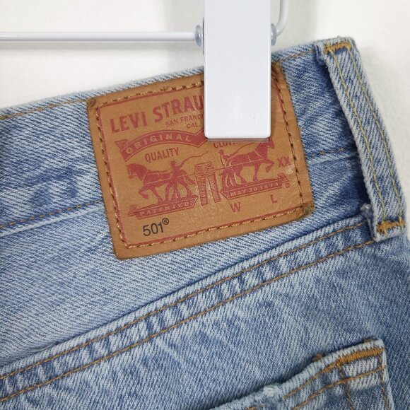 Levi's 501 Light Wash Distressed Shorts - Picture 4 of 7